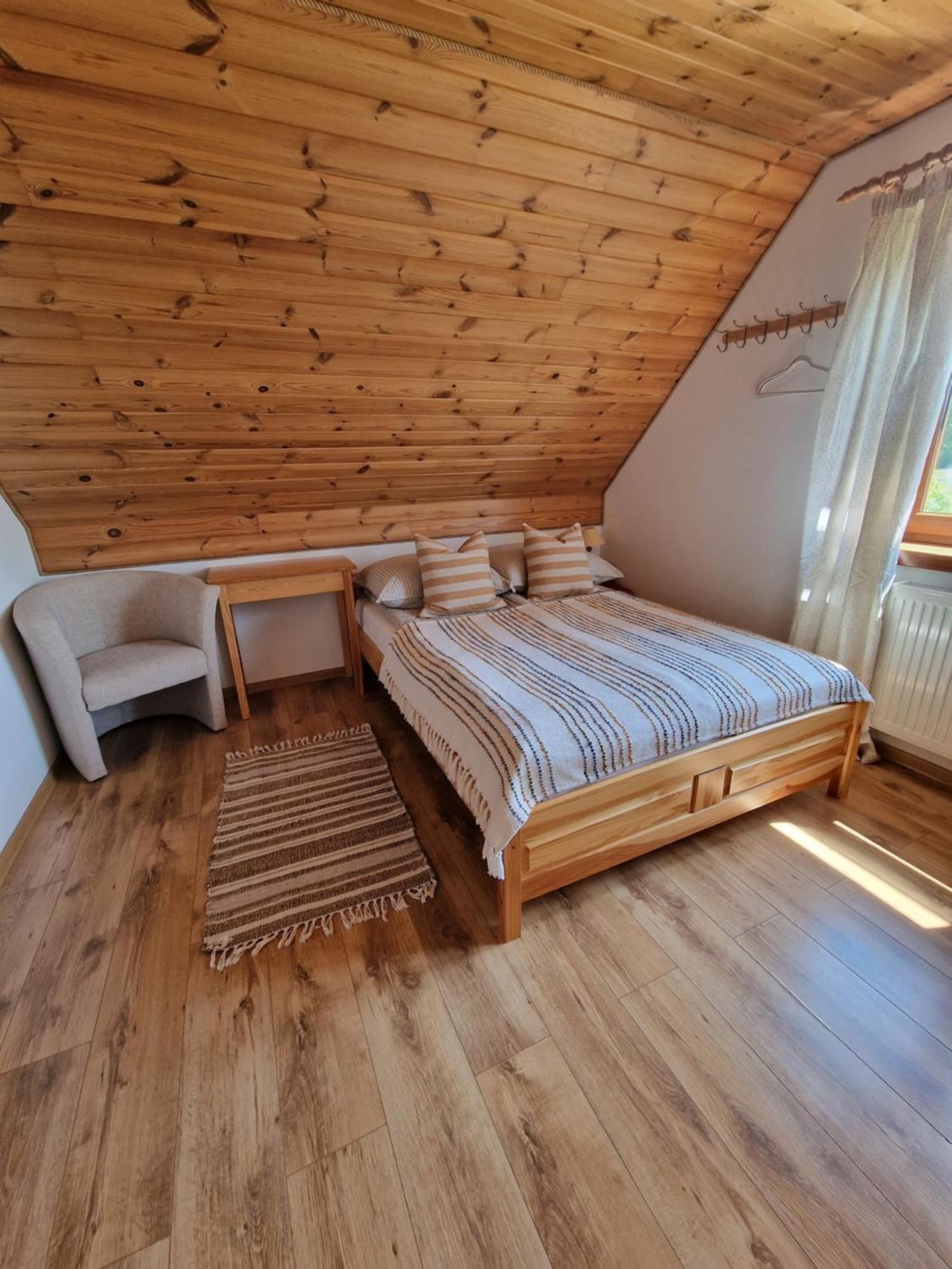 "Pod Szumiaca Topola" Apartamento Białowieża Quarto foto