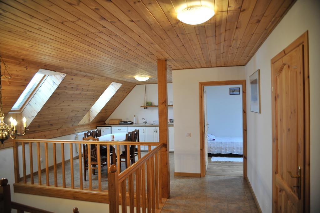 "Pod Szumiaca Topola" Apartamento Białowieża Exterior foto